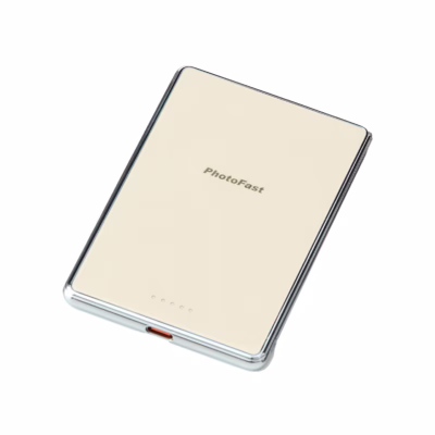Photofast รุ่น MagSlim x Qi2 - พาวเวอร์แบงค์ชาร์จไร้สาย ความจุ 5000 mAh - สี Milk Tea
