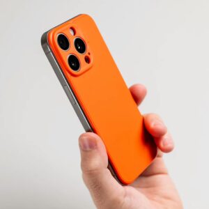 Suti รุ่น PhoneBack Silicone (Magsafe) - เคส iPhone 16 Pro - สี Alpine Orange