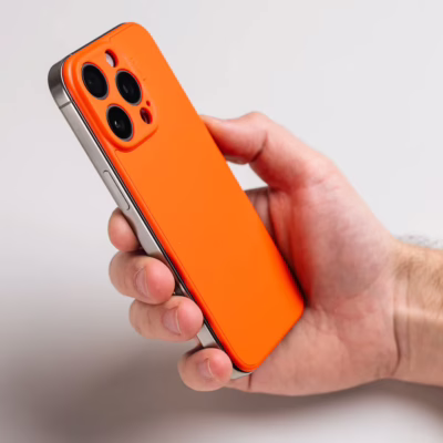 Suti รุ่น PhoneBack Silicone (Magsafe) - เคส iPhone 16 Pro - สี Alpine Orange