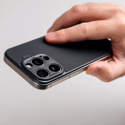 Suti รุ่น PhoneBack Silicone (Magsafe) - เคส iPhone 16 Pro - สี Carbon Black