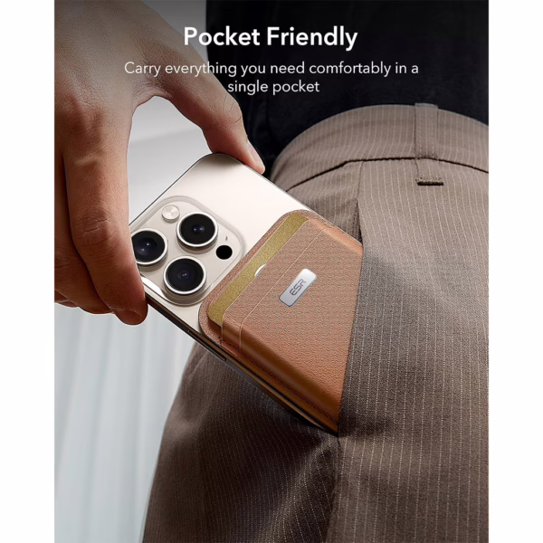 ESR รุ่น Geo Wallet Boost (HaloLock) - ที่เก็บบัตรติดหลังมือถือ - สี Brown