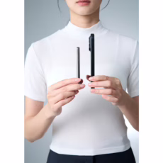 Photofast รุ่น MagSlim x Qi2 - พาวเวอร์แบงค์ชาร์จไร้สาย ความจุ 5000 mAh - สี White