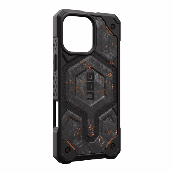 UAG รุ่น Monarch Pro - เคส iPhone 16 Pro Max – สี Forged Carbon Fiber with Copper (Limited Edition)