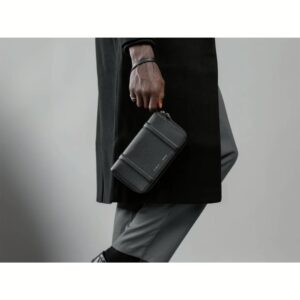 GRAMS(28) รุ่น 105 Essential Zip Wallet - กระเป๋าสตางค์ - สี Pebbled Black