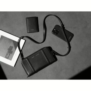 GRAMS(28) รุ่น 105 Essential Zip Wallet - กระเป๋าสตางค์ - สี Pebbled Black