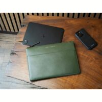 GRAMS(28) รุ่น 106 Leather Folio - ซองใส่แท็บเล็ต 11" - สี Nappa Olive