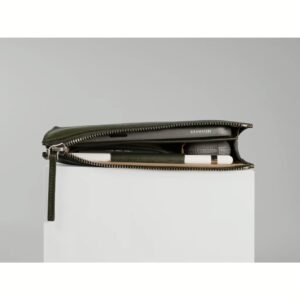 GRAMS(28) รุ่น 109 Essential Case - กระเป๋าอเนกประสงค์ - สี Nappa Olive