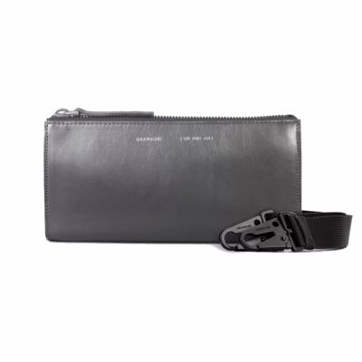 GRAMS(28) รุ่น 109 Essential Case - กระเป๋าอเนกประสงค์ - สี Nappa Fossil Grey