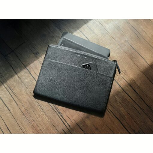 GRAMS(28) รุ่น 113 Leather Folio - ซองใส่แท็บเล็ต 13" - สี Pebbled Black - Image 5