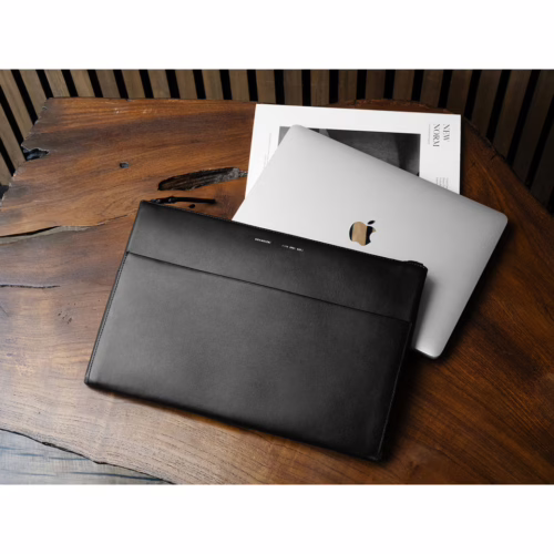 GRAMS(28) รุ่น 114 Leather Folio - ซองใส่ MacBook Air 13" (M2/M3) / MacBook Pro 13" (M1/M2) - สี Nappa Black