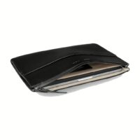 GRAMS(28) รุ่น 114 Leather Folio - ซองใส่ MacBook Air 13" (M2/M3) / MacBook Pro 13" (M1/M2) - สี Nappa Black