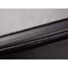 GRAMS(28) รุ่น 114 Leather Folio - ซองใส่ MacBook Air 13" (M2/M3) / MacBook Pro 13" (M1/M2) - สี Pebbled Black