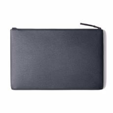 GRAMS(28) รุ่น 114 Leather Folio - ซองใส่ MacBook Air 13" (M2/M3) / MacBook Pro 13" (M1/M2) - สี Pebbled Navy Blue
