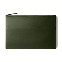 GRAMS(28) รุ่น 118 Leather Folio - ซองใส่ MacBook Air 15” / MacBook Pro 15" / MacBook Pro 16” - สี Nappa Olive