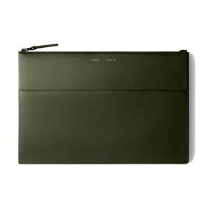 GRAMS(28) รุ่น 118 Leather Folio - ซองใส่ MacBook Air 15” / MacBook Pro 15" / MacBook Pro 16” - สี Nappa Olive