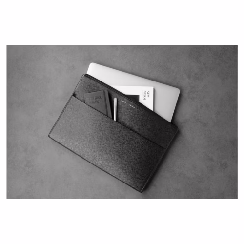GRAMS(28) รุ่น 118 Leather Folio - ซองใส่ MacBook Air 15” / MacBook Pro 15" / MacBook Pro 16” - สี Pebbled Black
