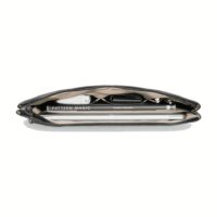 GRAMS(28) รุ่น 120 Leather Folio - ซองใส่ Macbook Pro 14" - สี Pebbled Black