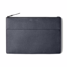 GRAMS(28) รุ่น 120 Leather Folio - ซองใส่ Macbook Pro 14" - สี Pebbled Navy Blue