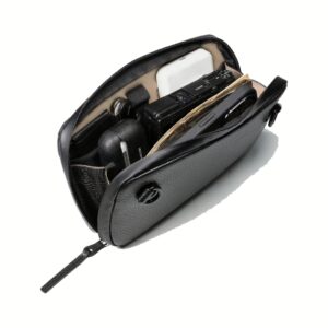 GRAMS(28) รุ่น 131 Essential Pouch - กระเป๋าอเนกประสงค์ - สี Pebbled Black