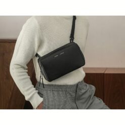 GRAMS(28) รุ่น 132 Essential Case Pro - กระเป๋าอเนกประสงค์ - สี Pebbled Black