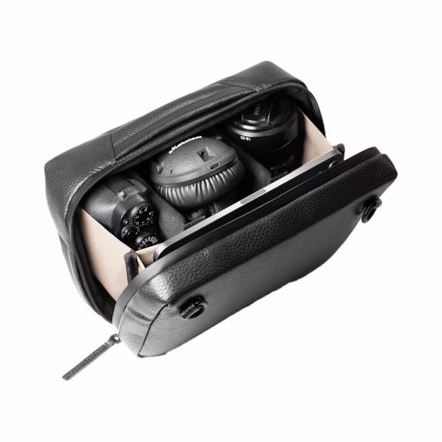 GRAMS(28) รุ่น 133 Essential Case Max - กระเป๋าอเนกประสงค์ - สี Pebbled Black