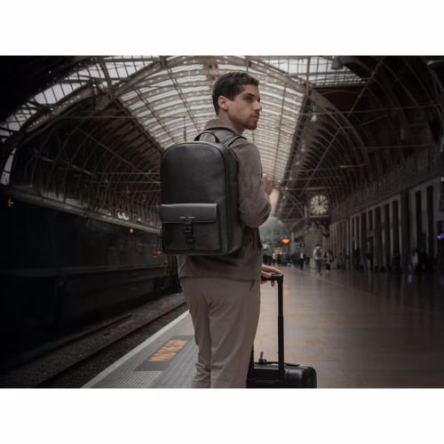 GRAMS(28) รุ่น 152 Transit Backpack - กระเป๋าเป้สะพายหลัง - สี Pebbled Black