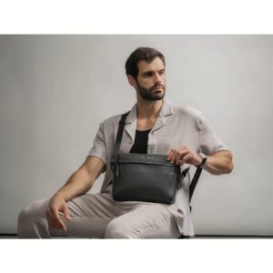 GRAMS(28) รุ่น 154 City Pack - กระเป๋า - สี Pebbled Black