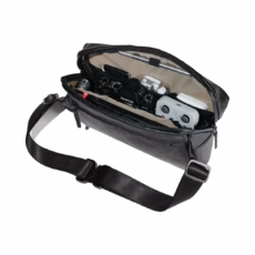 GRAMS(28) รุ่น 156 City Sling - สี Pebbled Black - Image 3