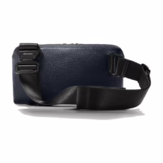 GRAMS(28) รุ่น 157 Essential Sling (Pebbled Leather) - กระเป๋า - สี Navy Blue - Image 2