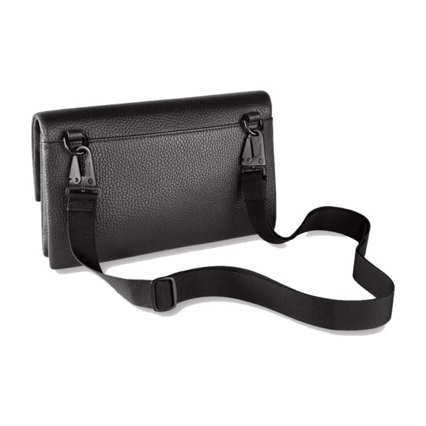 GRAMS(28) รุ่น Travel Wallet Sling - กระเป่าอเนกประสงค์ - สี Pebbled Black