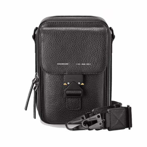 GRAMS(28) รุ่น 173 Vertical Sling (Pebbled Leather) - กระเป่า - สี Black