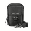 GRAMS(28) รุ่น 173 Vertical Sling (Pebbled Leather) - กระเป่า - สี Black