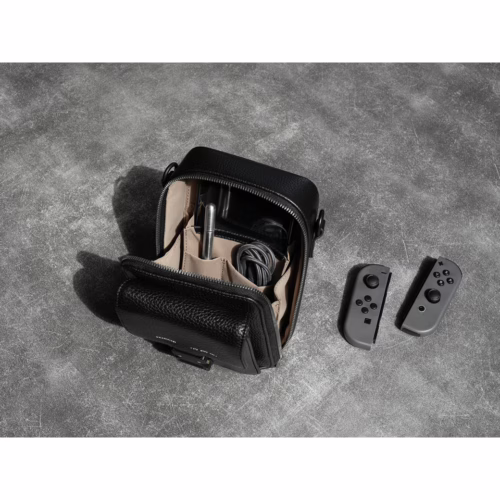 GRAMS(28) รุ่น 173 Vertical Sling (Pebbled Leather) - กระเป่า - สี Black