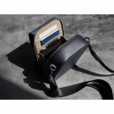 GRAMS(28) รุ่น 173 Vertical Sling (Pebbled Leather) - กระเป๋า - สี Navy Blue - Image 7