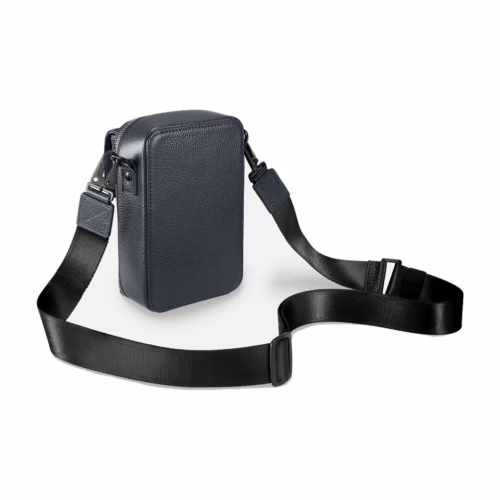 GRAMS(28) รุ่น 173 Vertical Sling (Pebbled Leather) - กระเป่า - สี Navy Blue