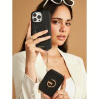 Custype รุ่น Original Design Case - Bundle Set - เคส iPhone 16 Pro Max - สี Black (พร้อมกระเป๋าติดหลังมือถือและสาย)