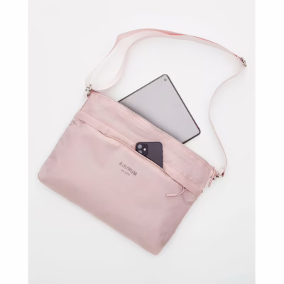 Airinum รุ่น Messenger Bag - กระเป๋าใส่ Laptop 14" - สี Dusty Pink