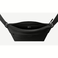 Airinum รุ่น Messenger Bag - กระเป๋าใส่ Laptop 14" - สี Strom Black
