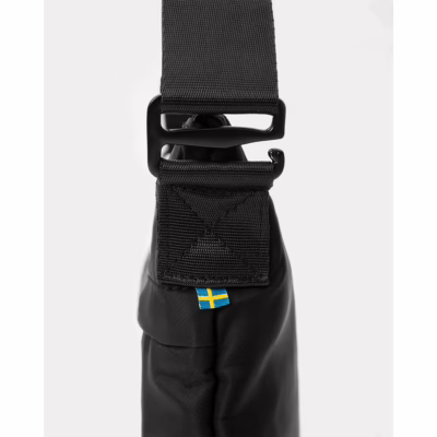 Airinum รุ่น Messenger Bag - กระเป๋าใส่ Laptop 14" - สี Strom Black
