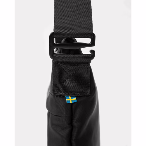 Airinum รุ่น Messenger Bag - กระเป๋าใส่ Laptop 14" - สี Strom Black