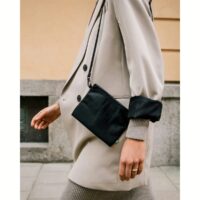 Airinum รุ่น Shoulder Bag - กระเป๋า - สี Storm Black
