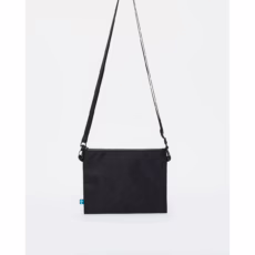 Airinum รุ่น Shoulder Bag - กระเป๋า - สี Storm Black