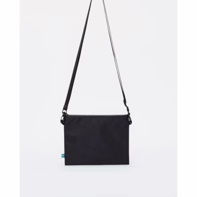 Airinum รุ่น Shoulder Bag - กระเป๋า - สี Storm Black