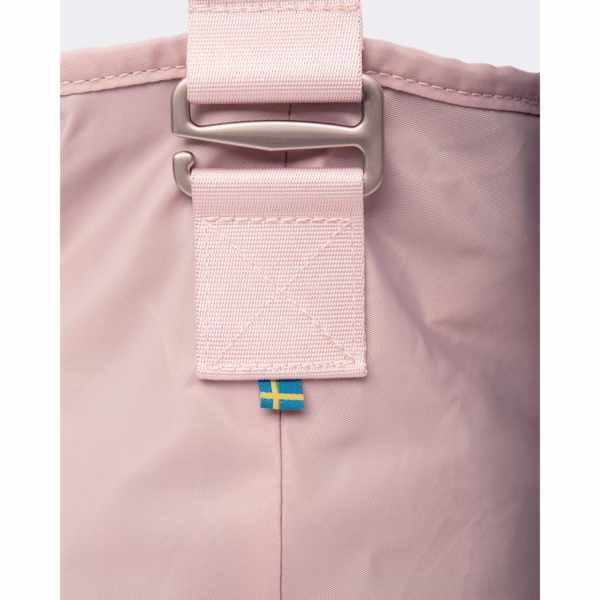 Airinum รุ่น Tote Bag Pro 25L - กระเป๋าใส่ Laptop 16" - สี Dusty Pink