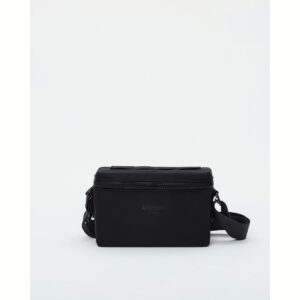 Airinum รุ่น Crossbody Bag 2L - กระเป๋า - สี Storm Black