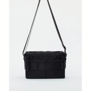 Airinum รุ่น Crossbody Bag 2L - กระเป๋า - สี Storm Black