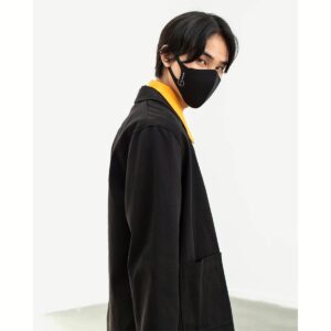 Airinum รุ่น Lite Air Mask (M) - หน้ากากอนามัย - สี Strom Black