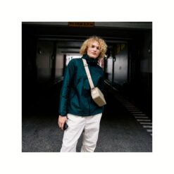 Airinum รุ่น Crossbody Bag 2L - กระเป๋า - สี Sand Beige