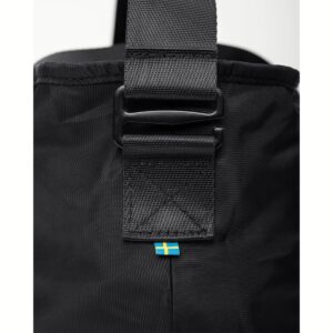 Airinum รุ่น Tote Bag Pro 25L - กระเป๋าใส่ Laptop 16" - สี Storm Black