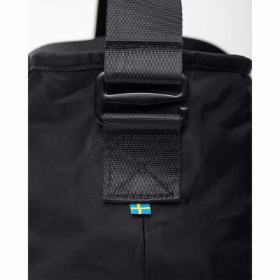 Airinum รุ่น Tote Bag Pro 25L - กระเป๋าใส่ Laptop 16" - สี Storm Black